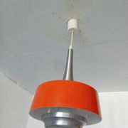 Suspension70's louis kalff pour philips éditeur