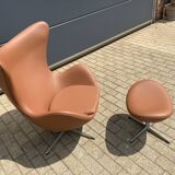 Fritz Hansen Egg Chair in Cognac leather + Ottoman!