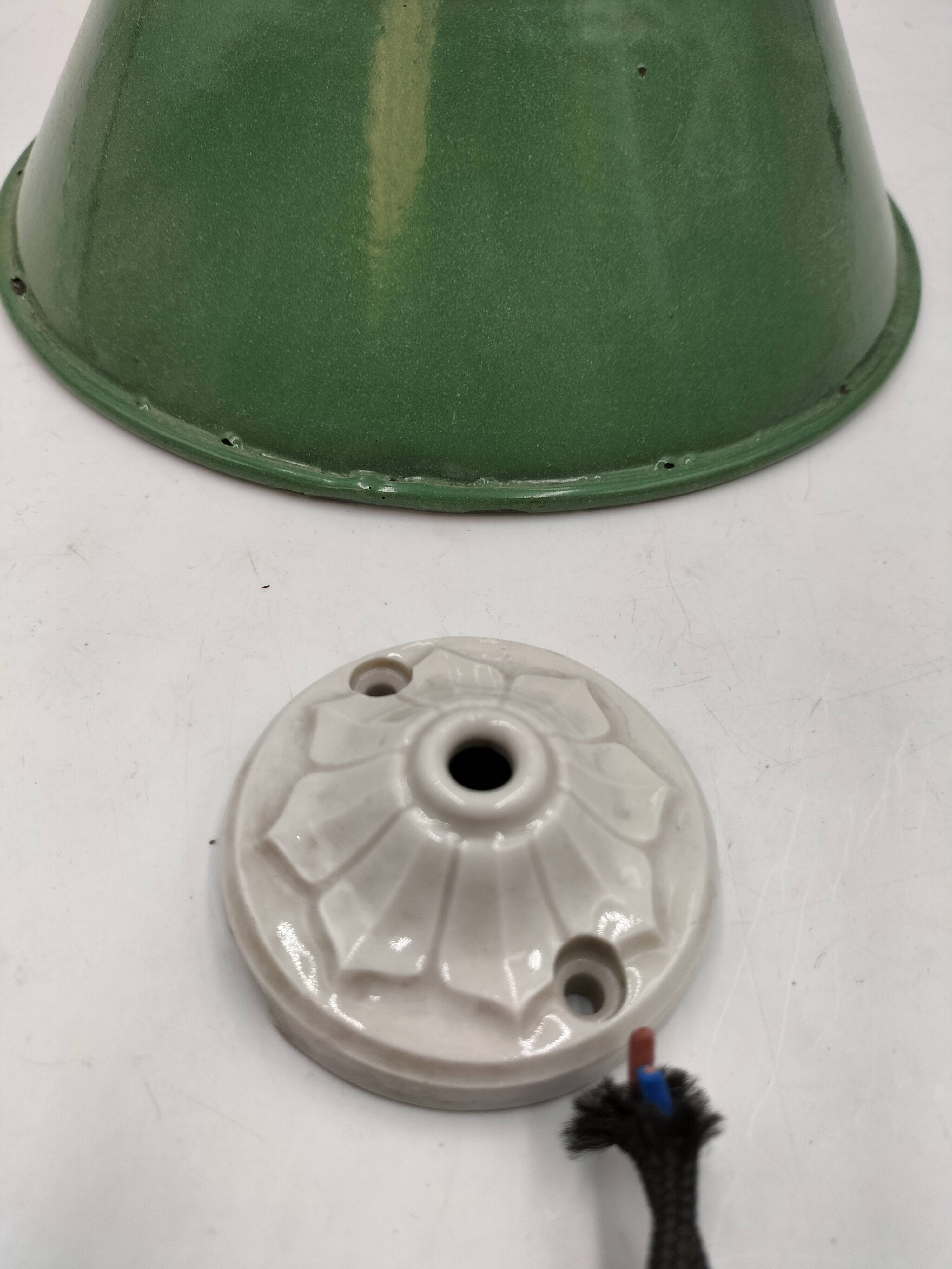 Enamelled sheet metal cone suspension