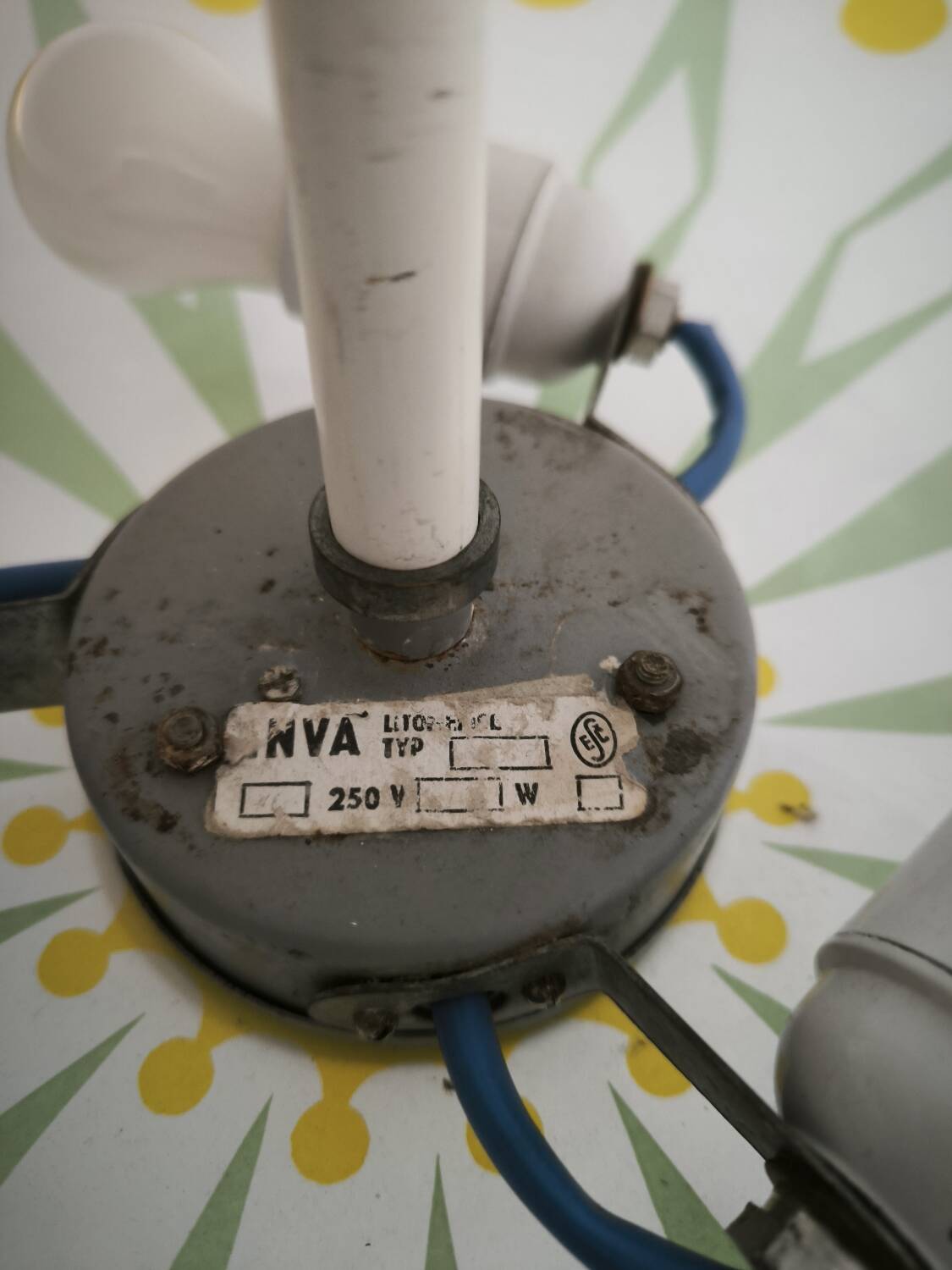 Vintage "saucoupe" suspension in opaline – New electrical system