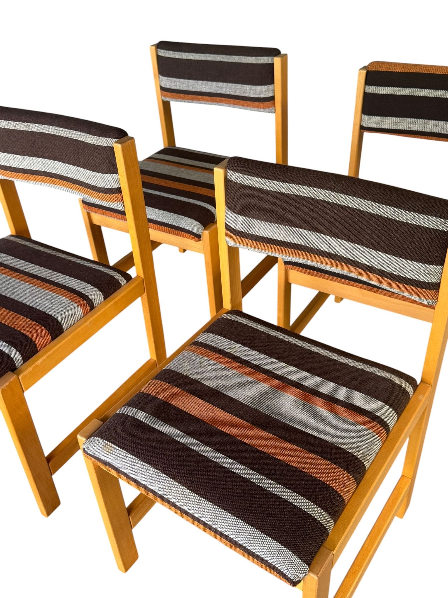 Set of 4 Scandinavian Dining Chairs