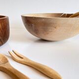 3 wooden bowls and 12 mini cutlery at apéro