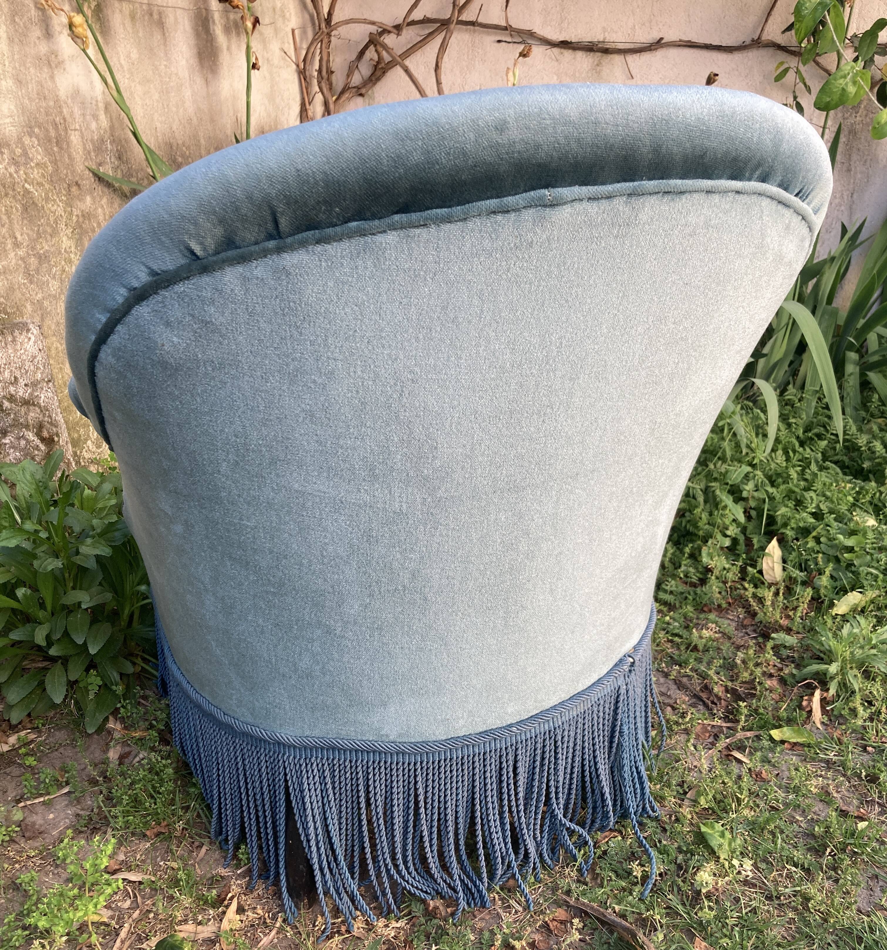 Toad Chair - electric blue - with its cushion