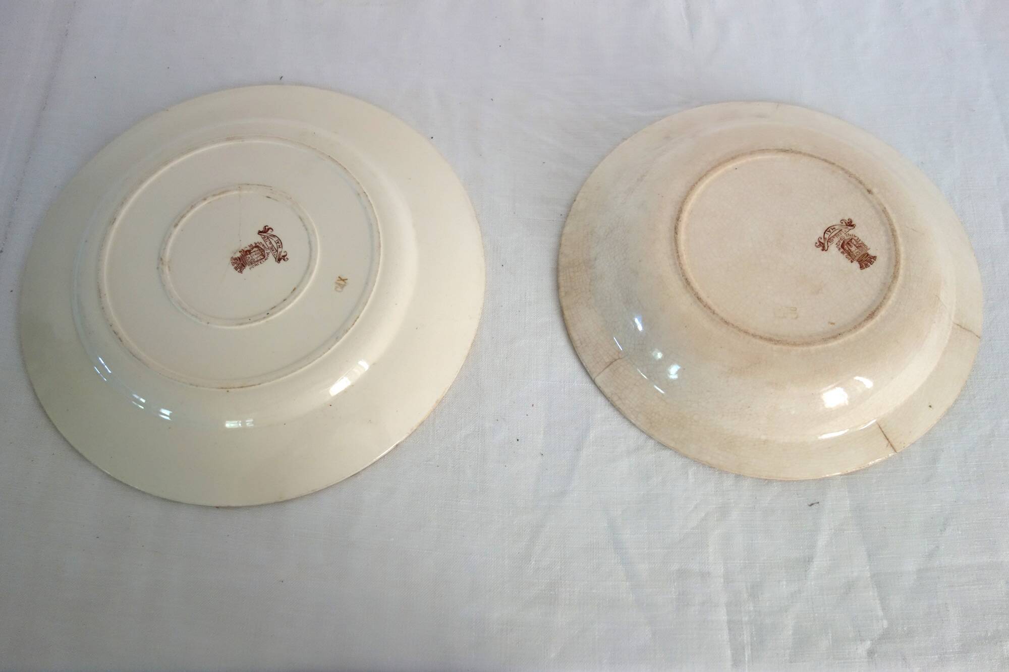 Service part # 1 ironstone Gien May around 1900