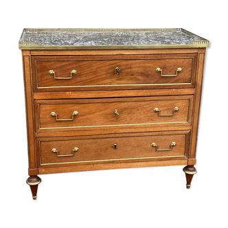 Chest of drawers in mahogany forming secretary of the period louis xvi