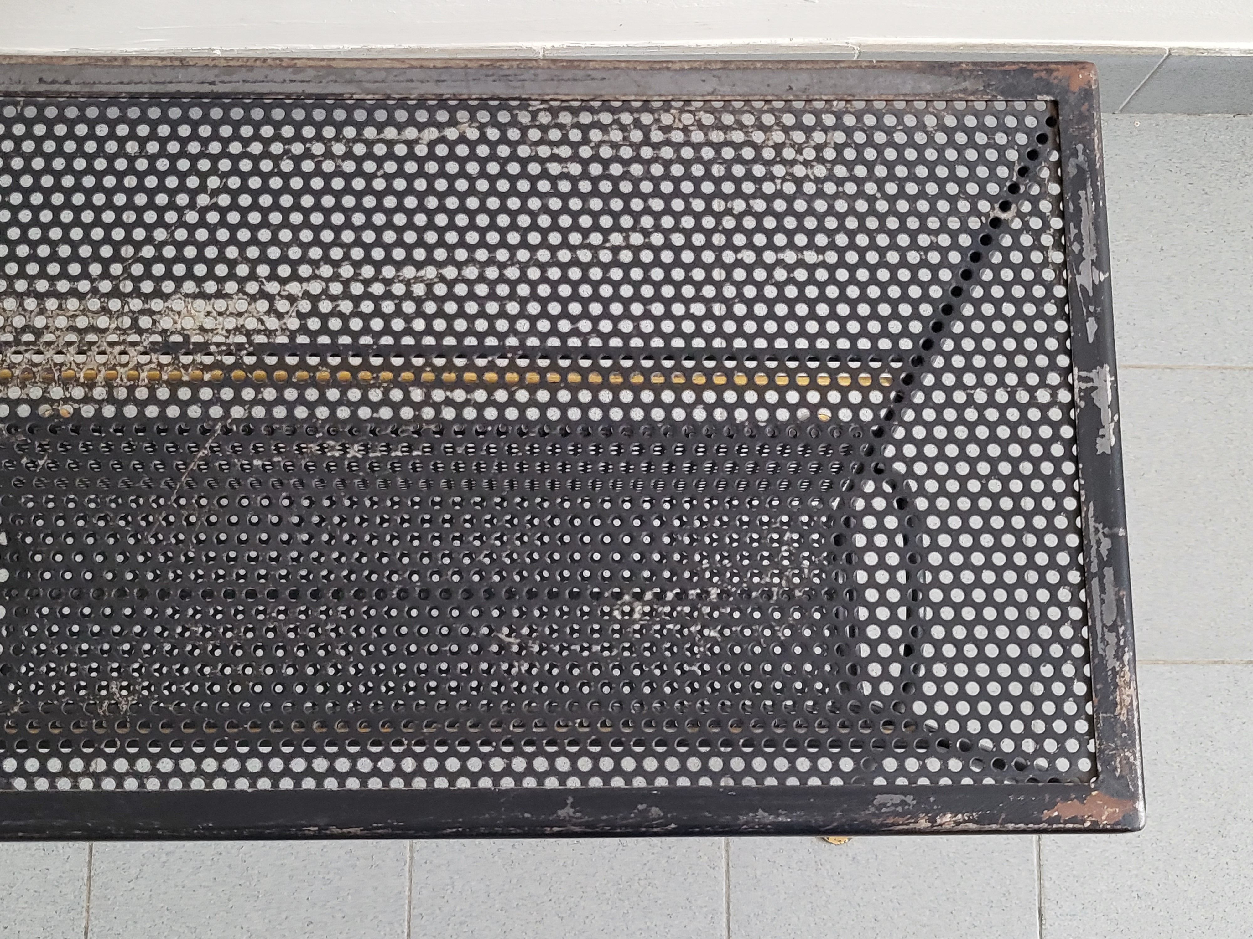 Table d'appoint porte-revues vintage 1950