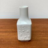Brutalist porcelain vase from mid-century Wunsiedel Bavaria Porcelain, 1960s.