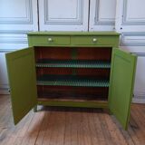Green Parisian Buffet