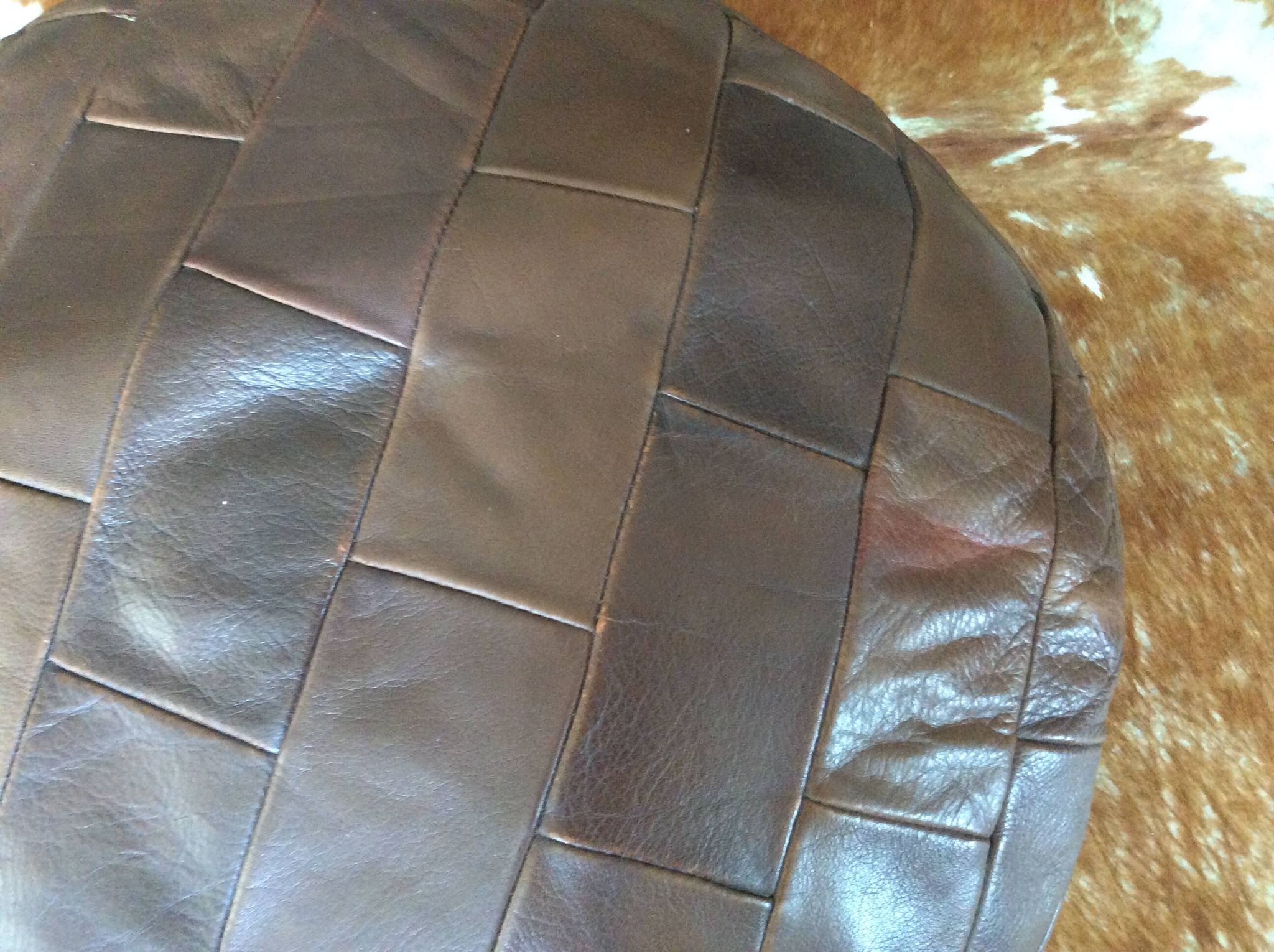 Pouf en cuir patchwork