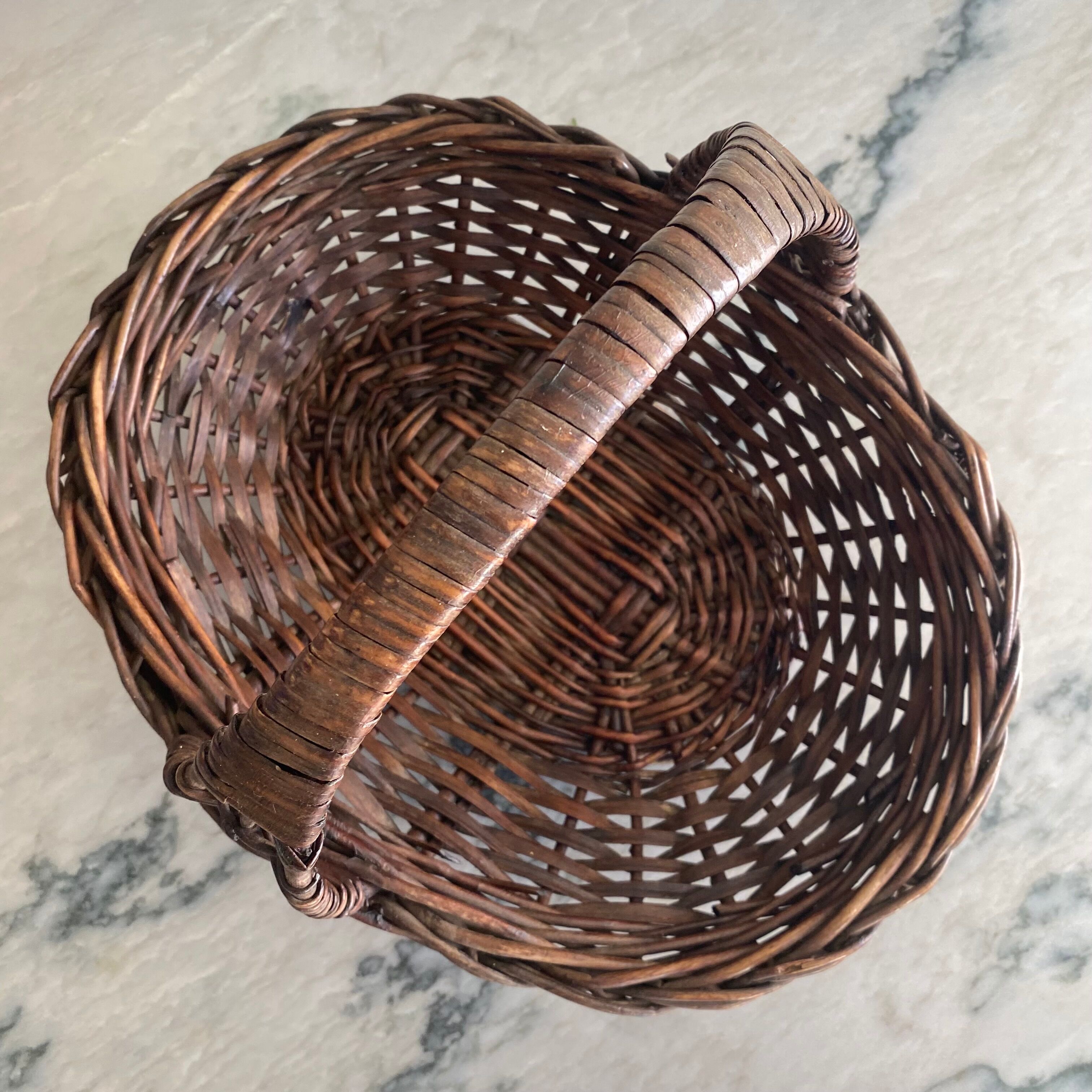 Wicker basket