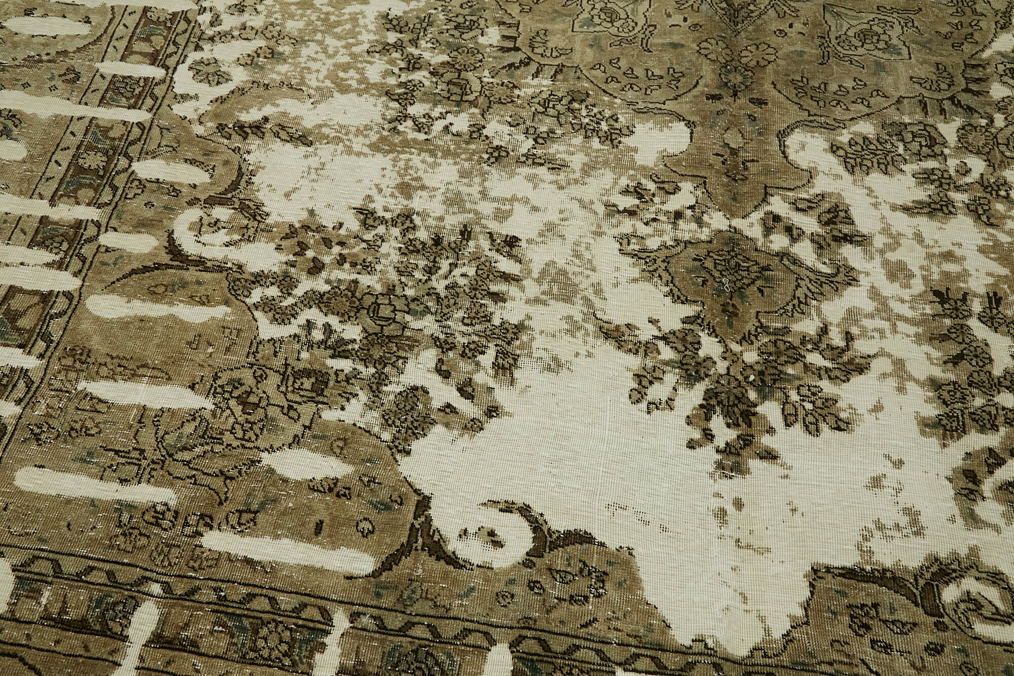 Handmade Oriental Contemporary 1980s 306 cm x 398 cm Beige Wool Carpet