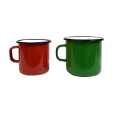 Tasses émaillées