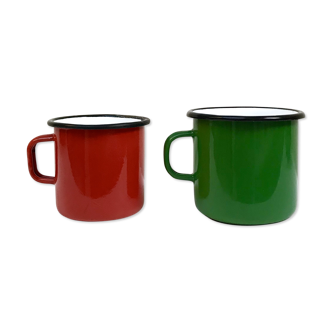 Enamel cups