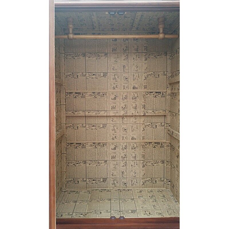 Chinese wardrobe in elm - Between shadow and light