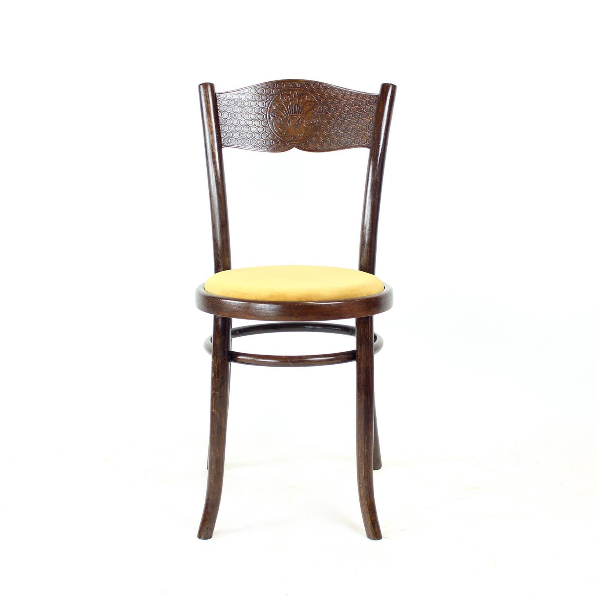 Vintage Bentwood Chair, Thonet Design, Czechoslovakia 1940s