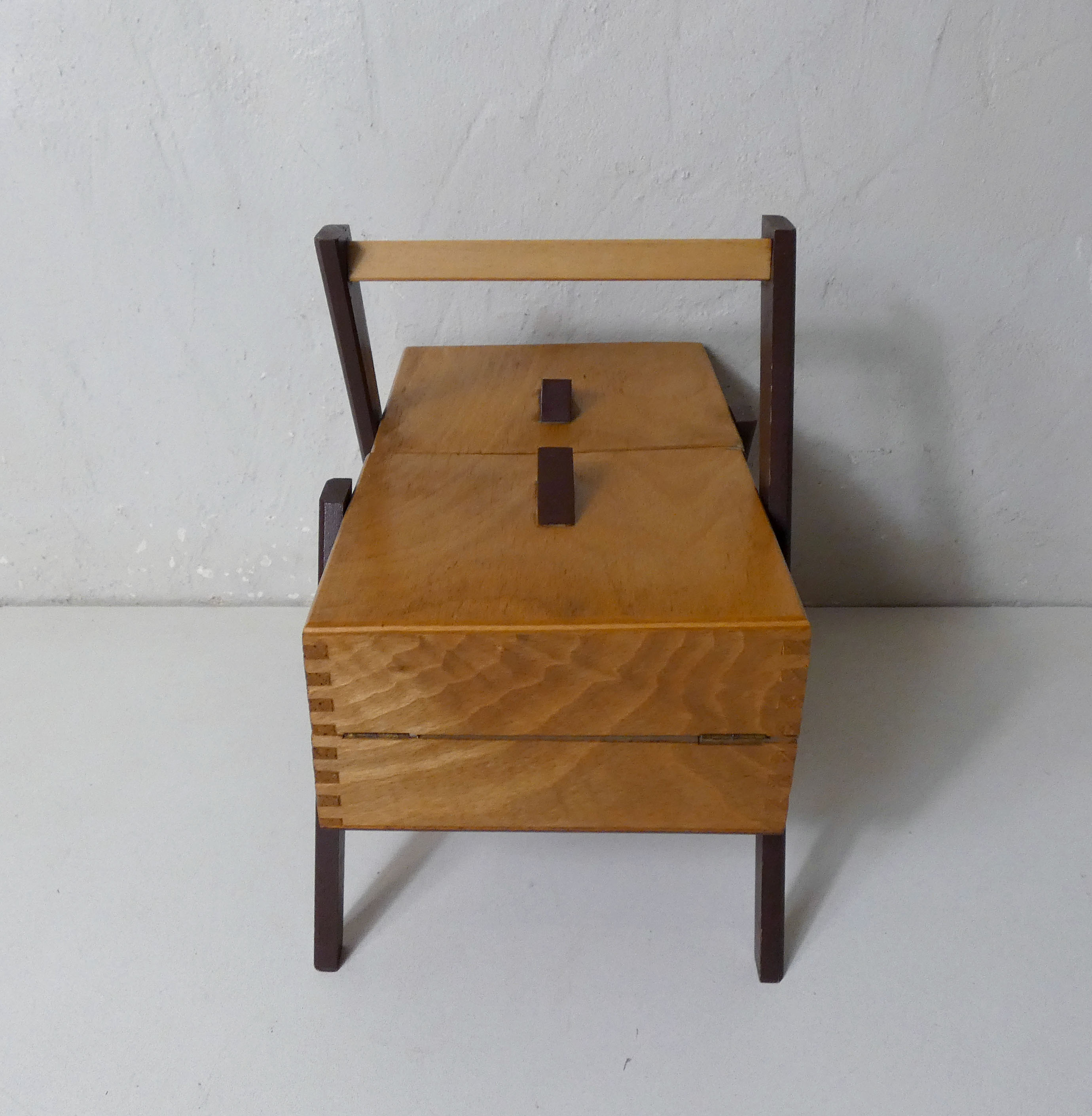 Worker wooden box vintage quilt compass feet