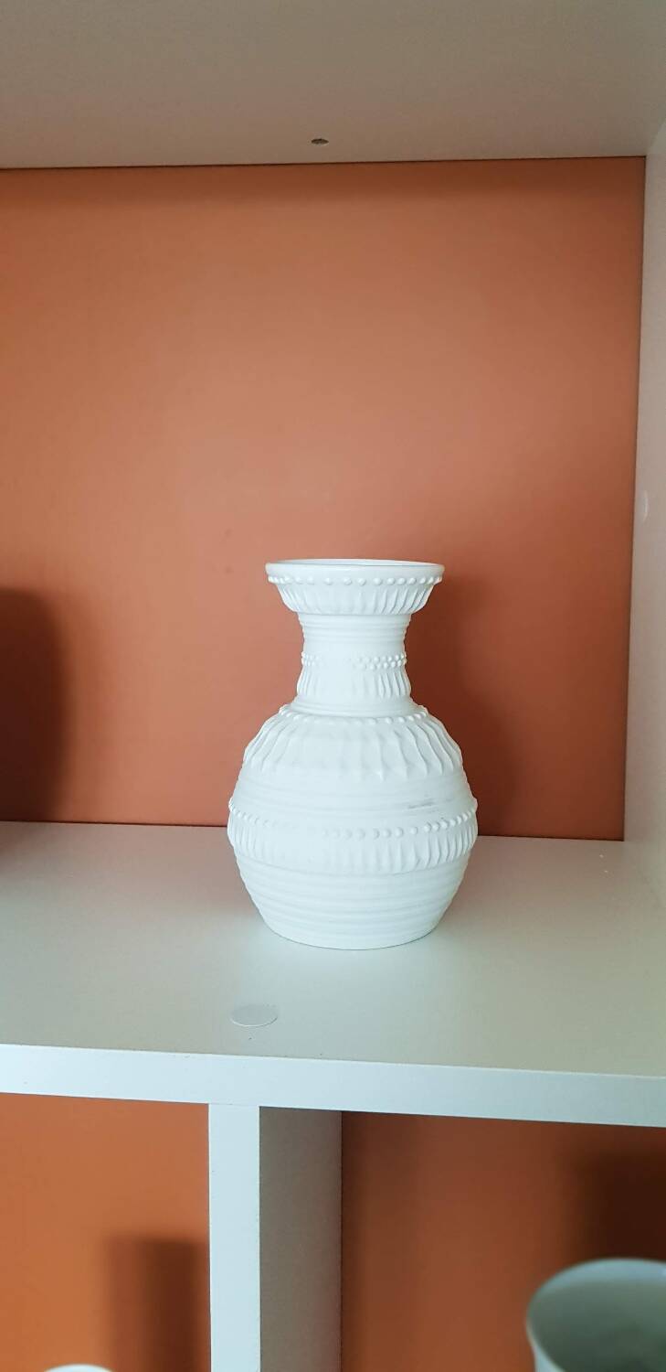 Saxon porcelain vase