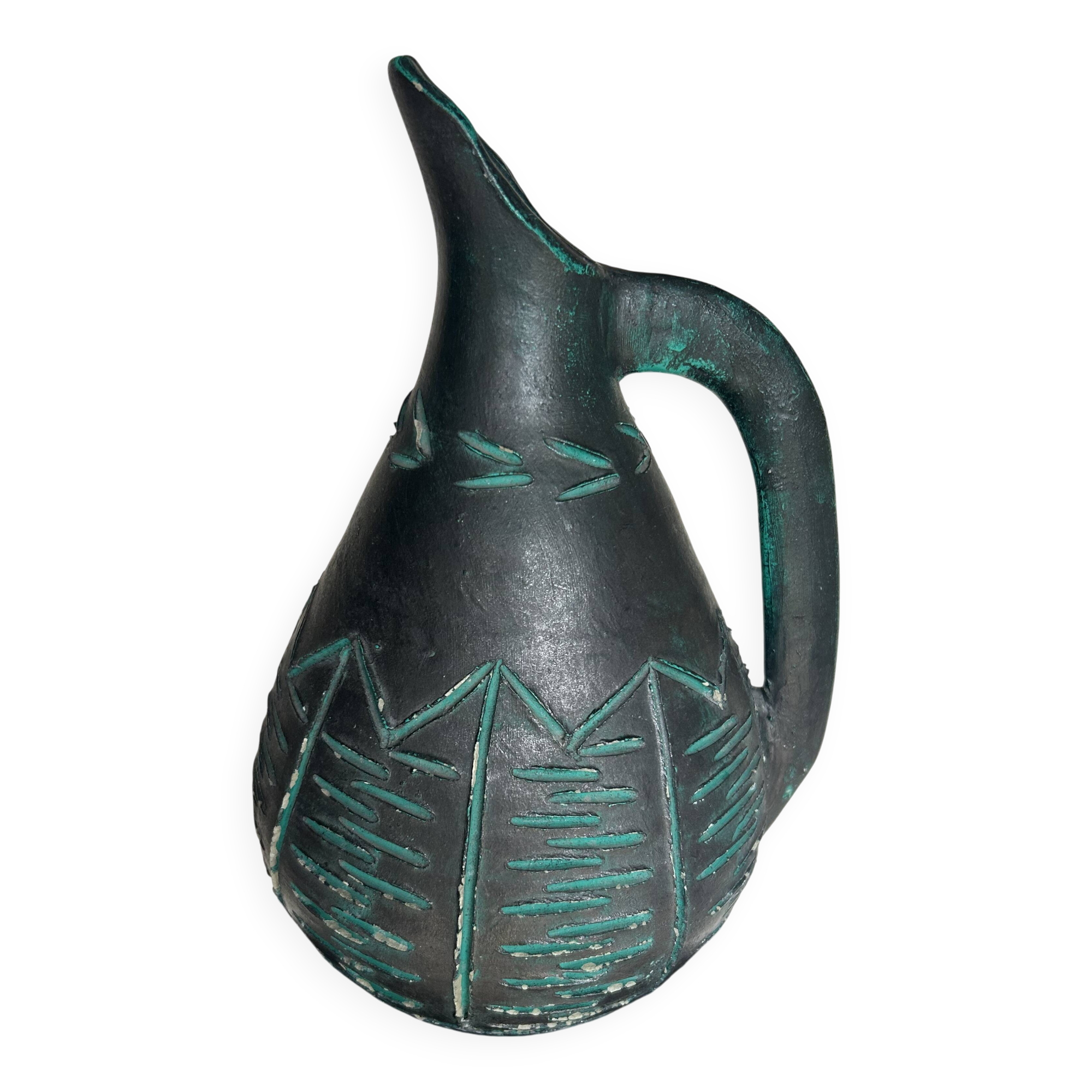 Brutalist pitcher from the 50s/60s.