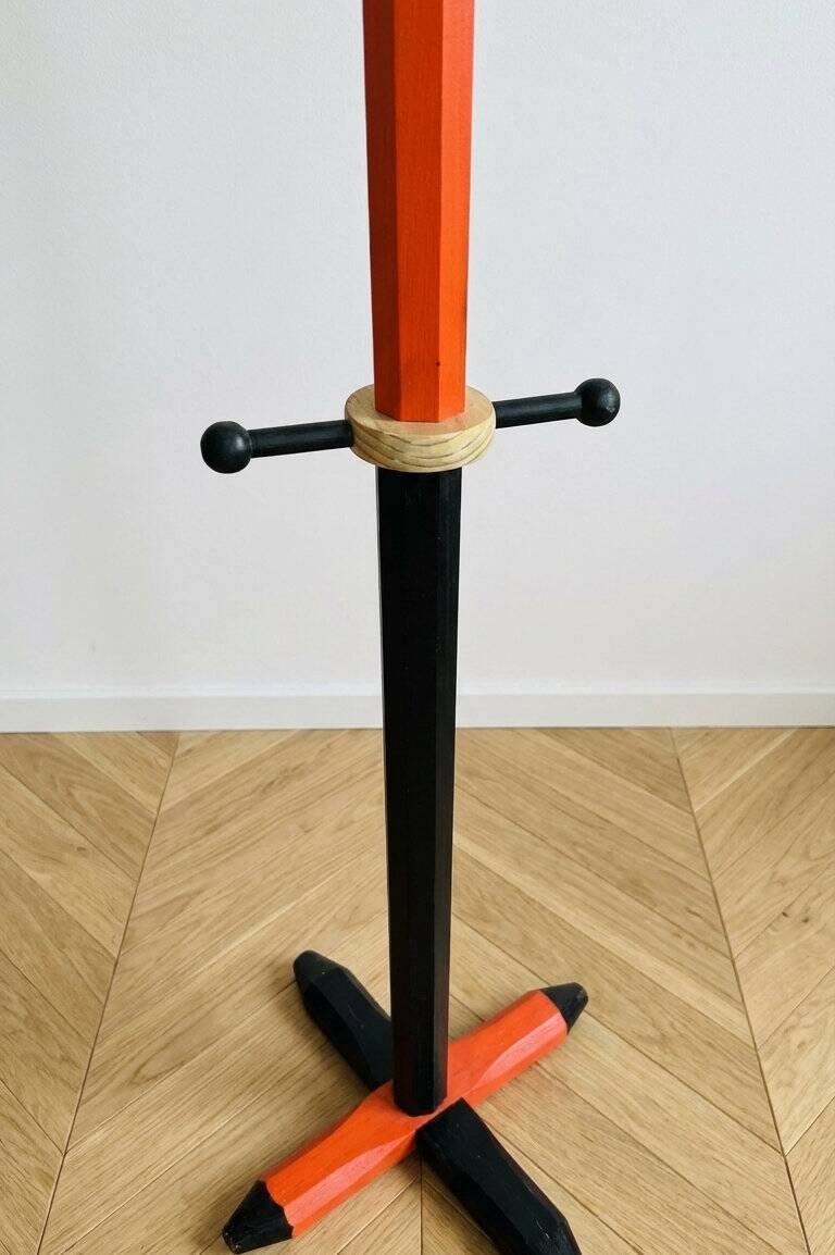 Vintage coat rack DLG Pierre Sala orange and black.