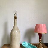 Ceramic lamp stand, fabric cable