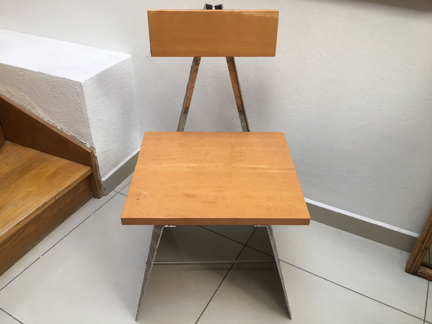 Chaise design en aluminium