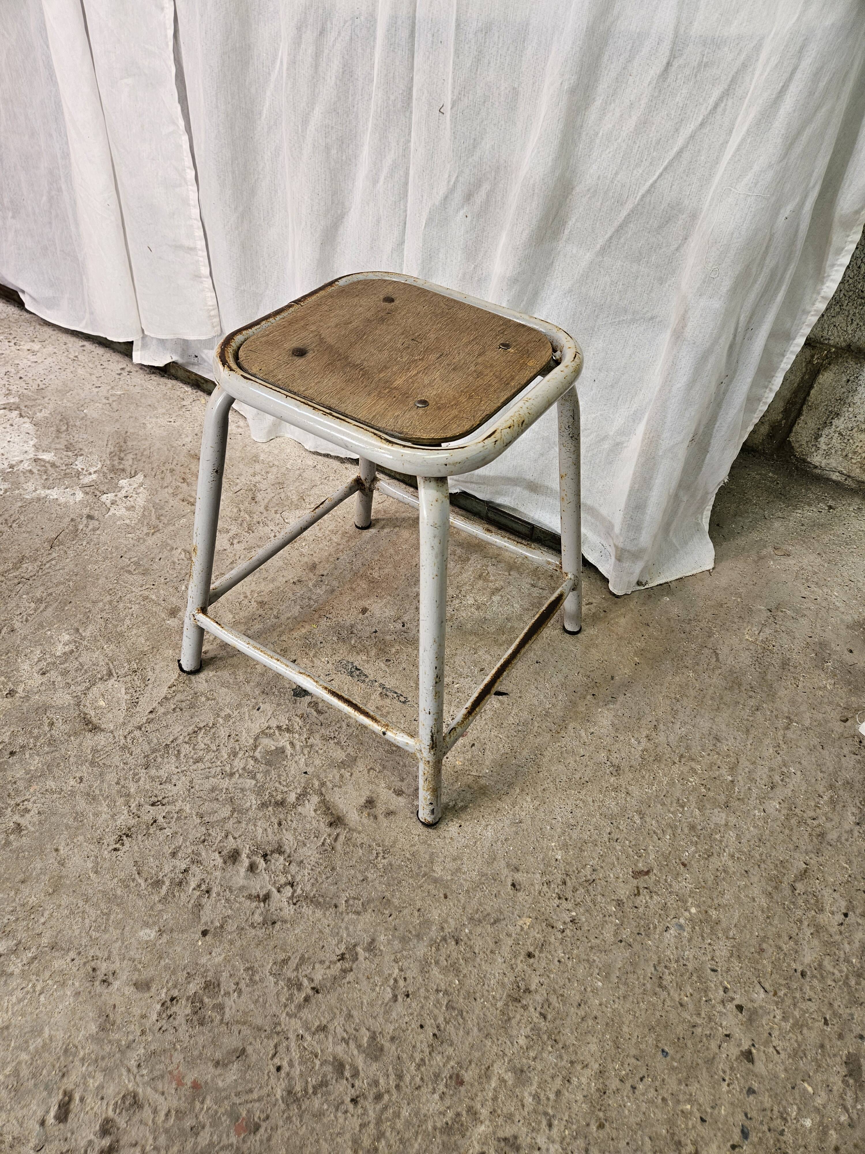 1960 Mullca stool