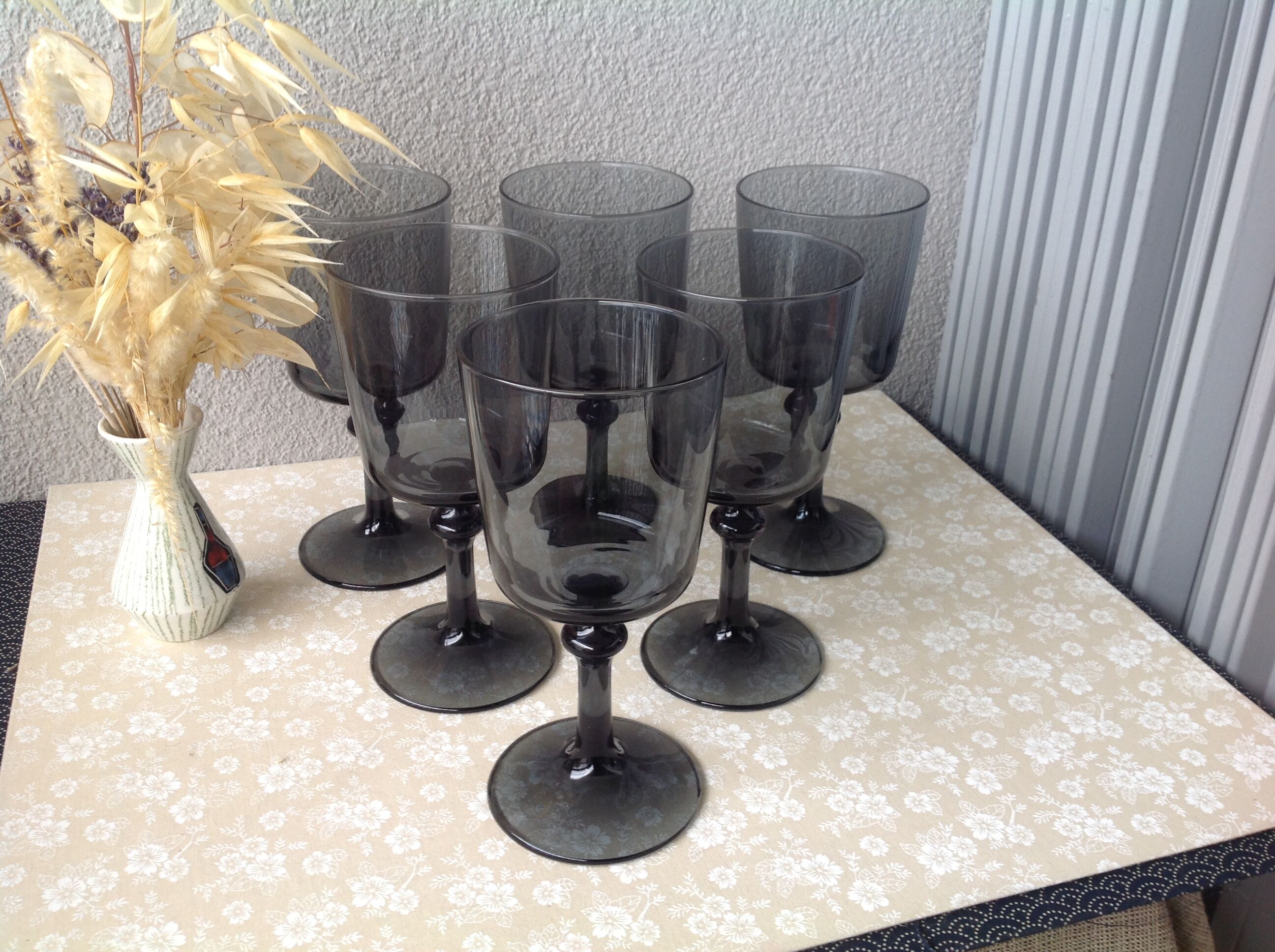 Grey smoked crystal walking glasses