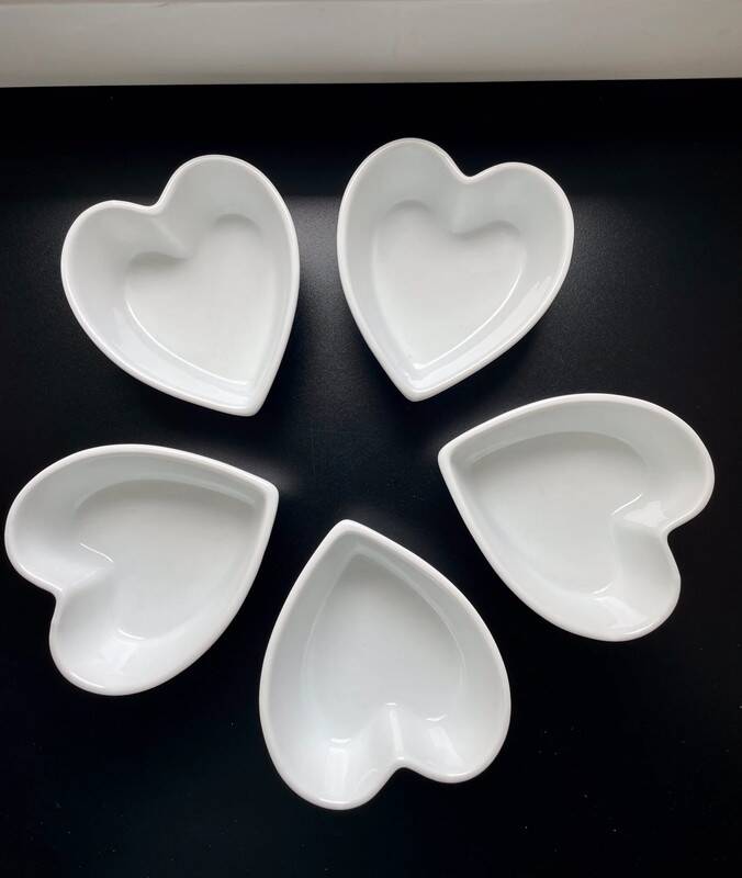 5 white porcelain Cordon Bleu ramekins