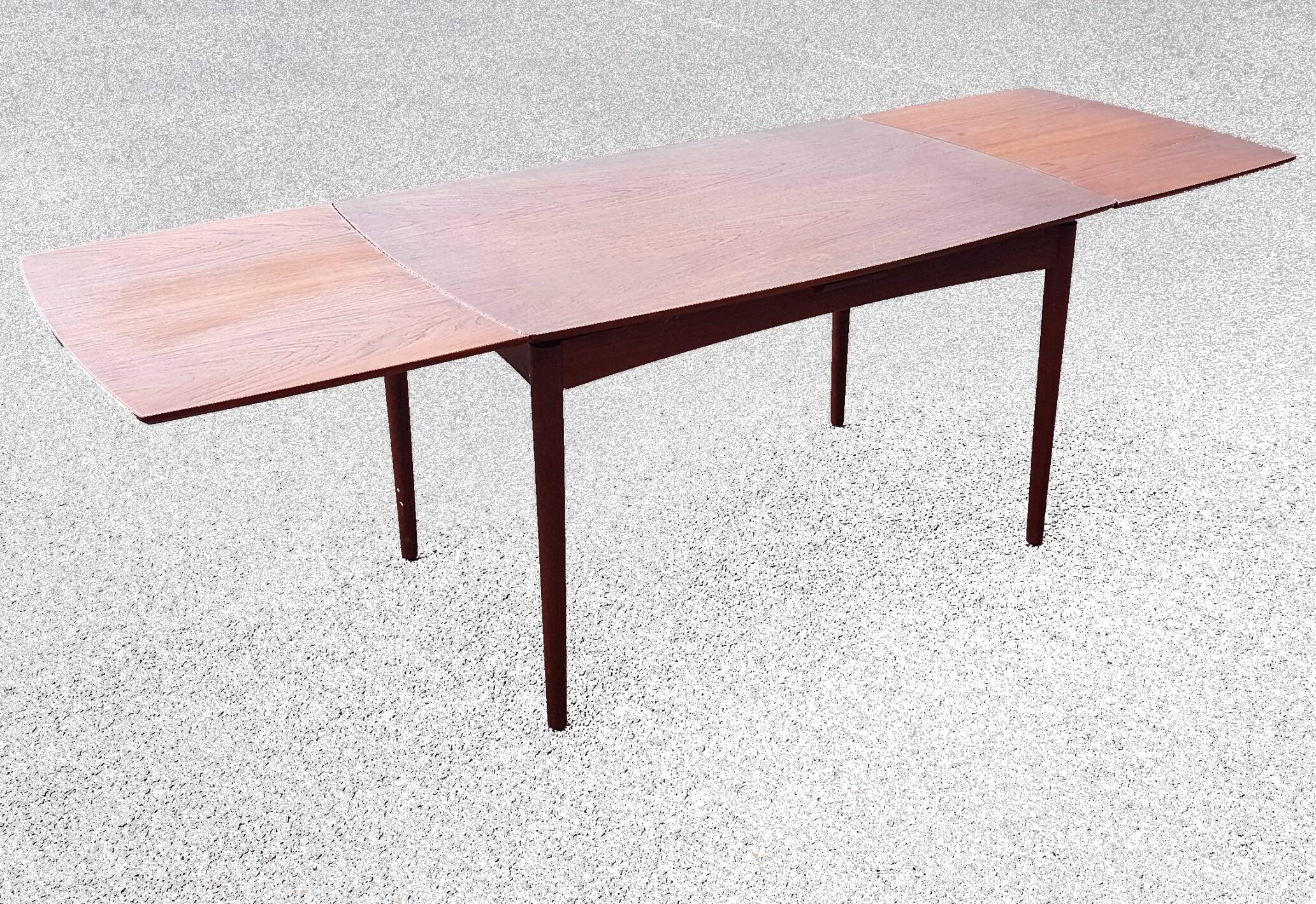 Danish extendable dining table, 1960s