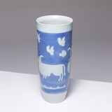 Porcelain vase, visit to the flock, 1950s