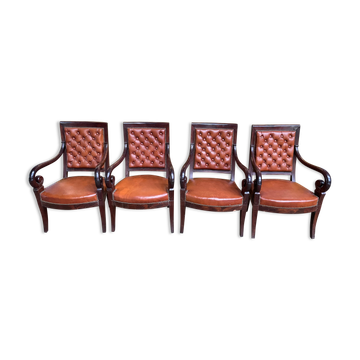 Suite de 4 fauteuils époque Restauration cuir et acajou