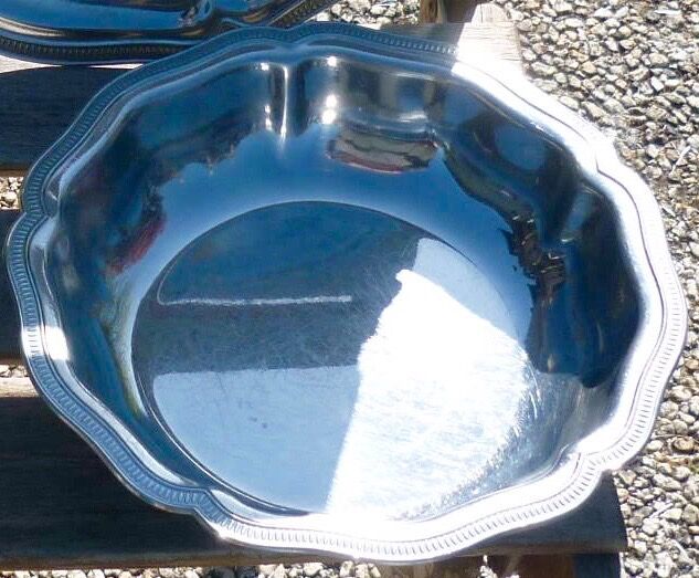 Guy Degrenne Round Vegetable - 26 cm