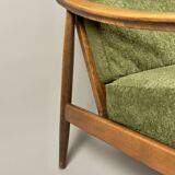 Fauteuil scandinave – revêtement vert, bois de hêtre, vintage