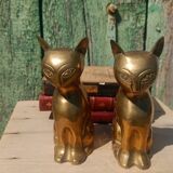 Gold-plated brass bookend cat