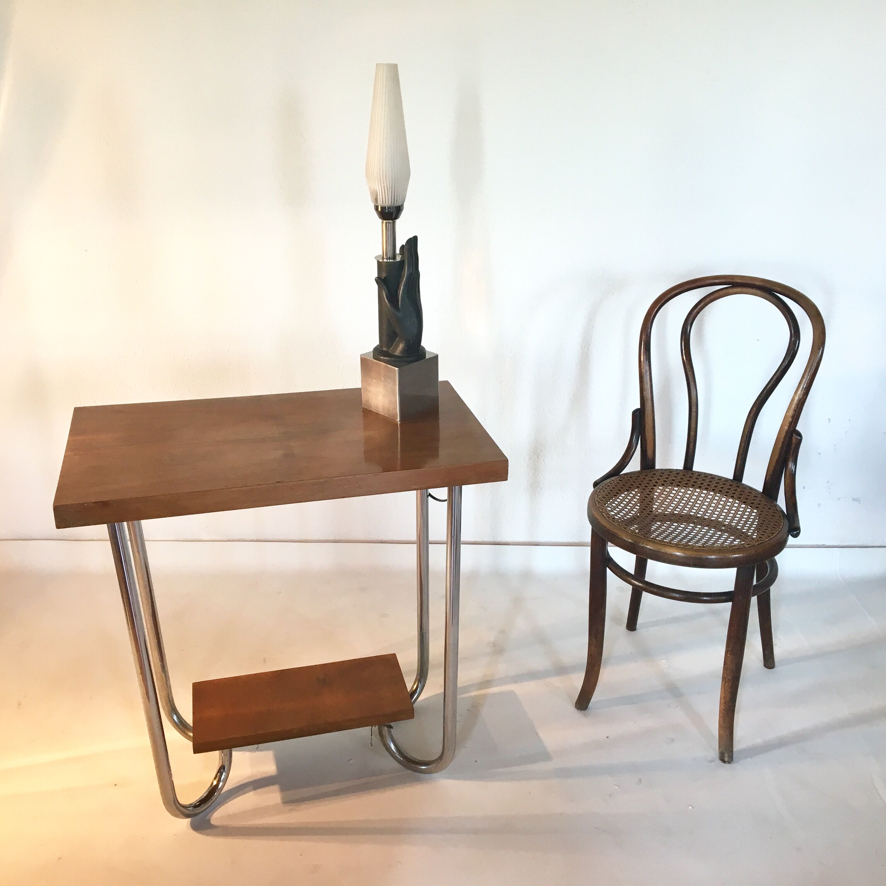 Table thirties style Bauhaus