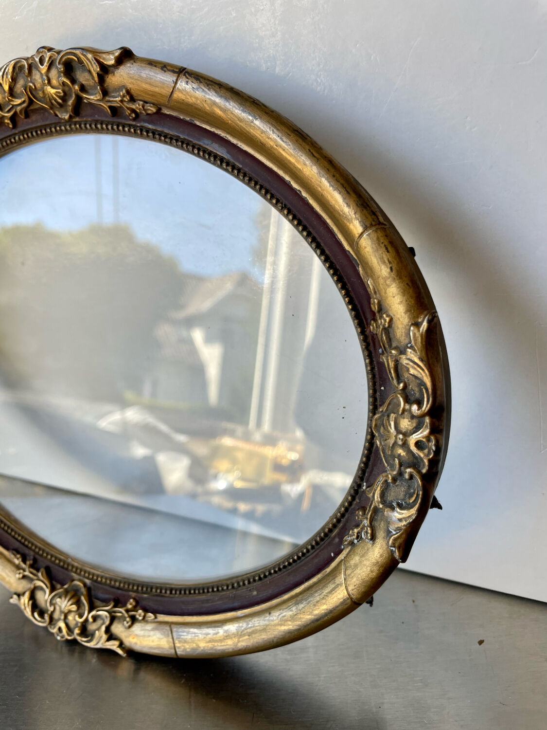 Antique Wooden gilded colored Oval  Picture Frame with glass