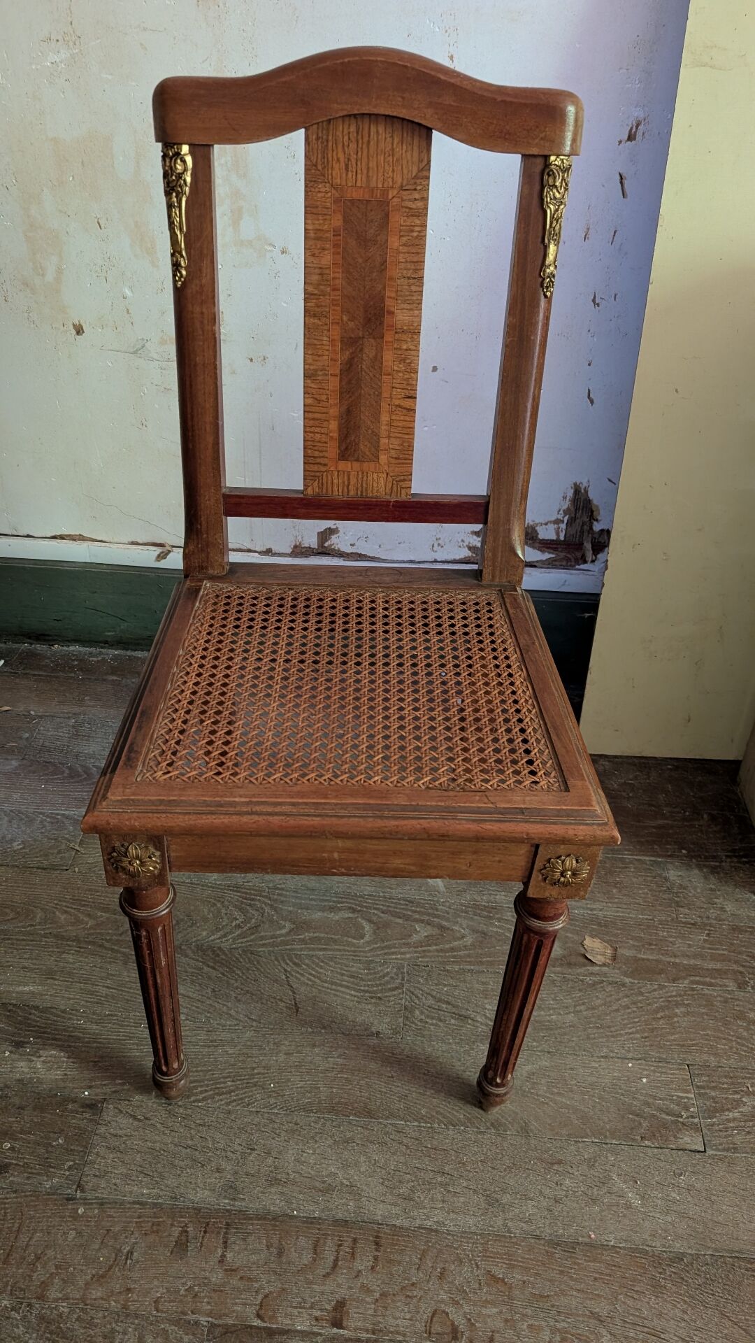 Set of 6 Louis XVI chairs in marquetry wood and caning.