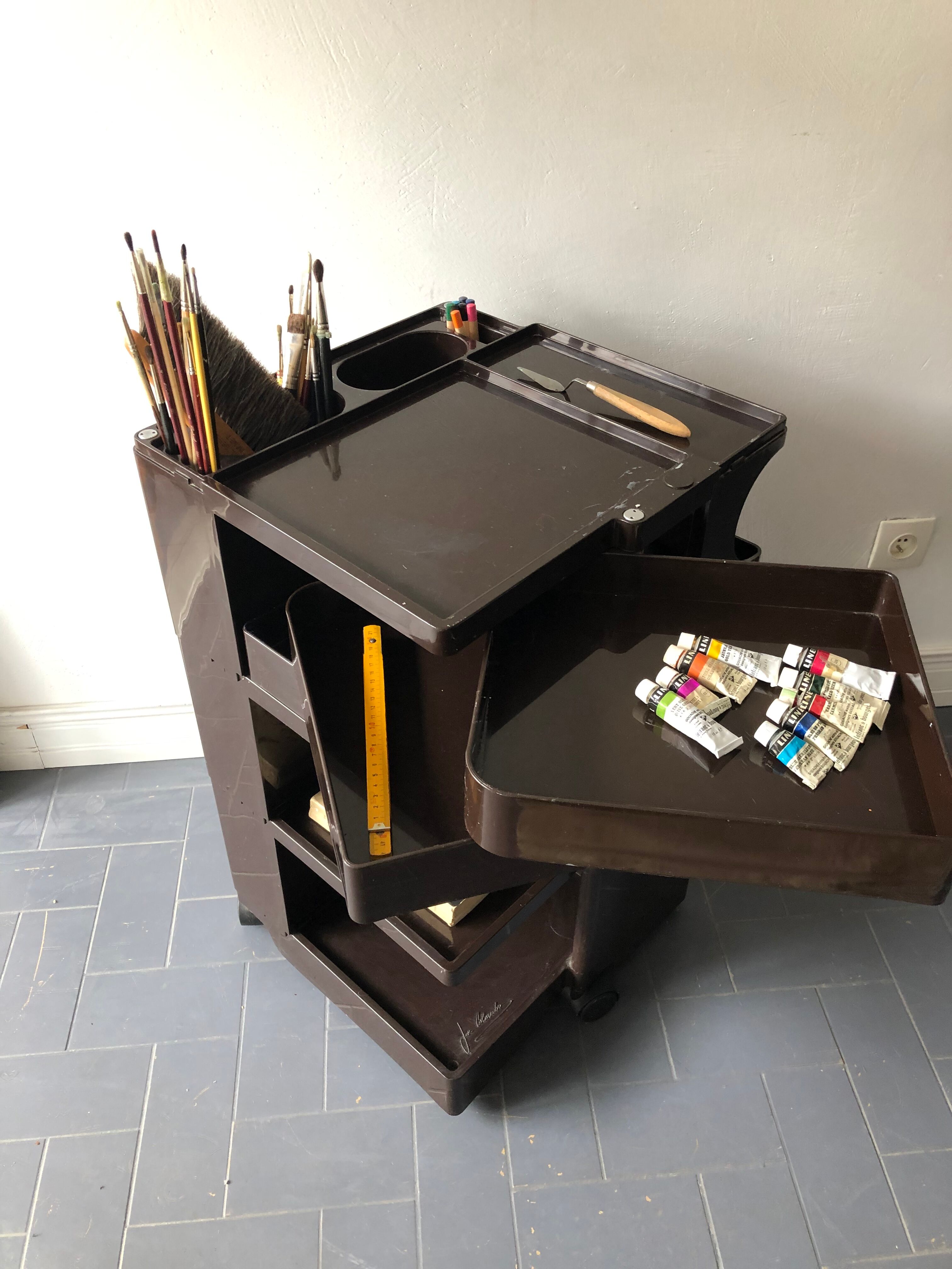 Serving table Boby, by Joe Colombo, design 70