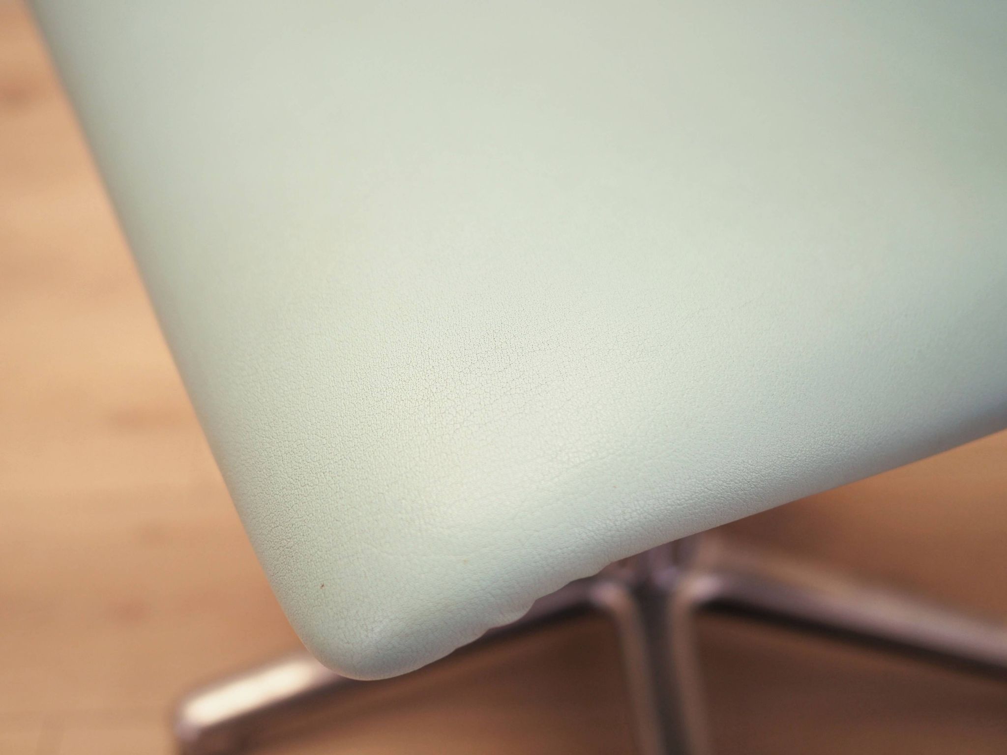 Hairdressing chair, Danish design, 1980s, production: Denmark