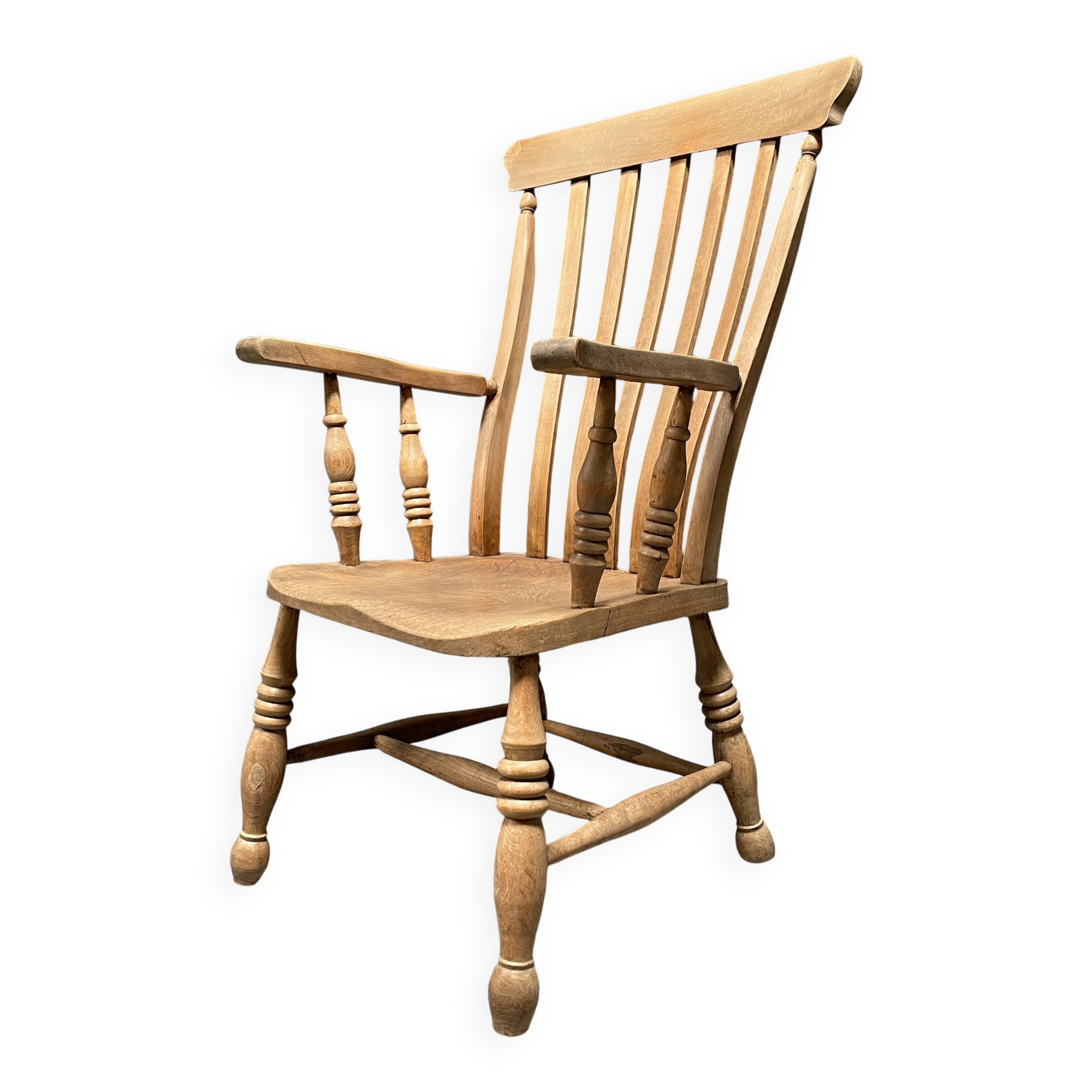 Fauteuil Windsor anglais en bois d'orme clair