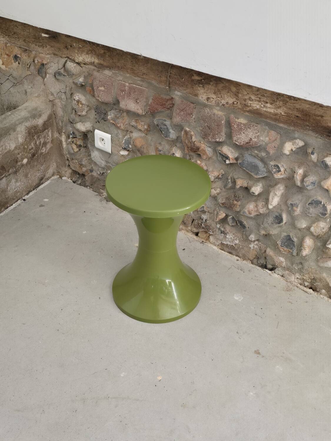 Tam-tam Stamp 1970 mustard color