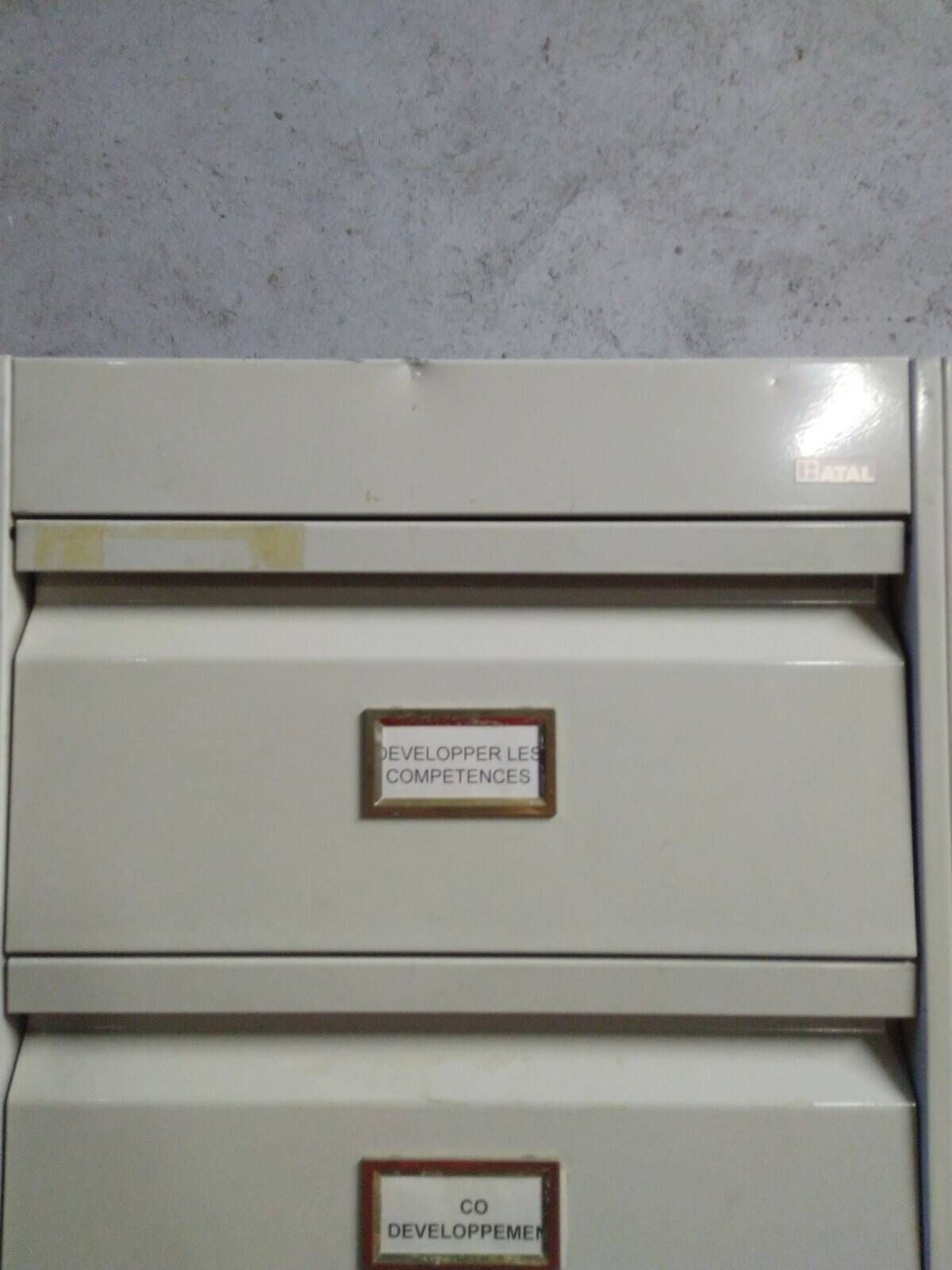 Industrial metal locker cabinet ATAL