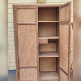 Armoire parisienne