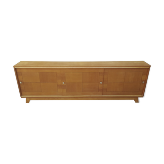 sideboard
