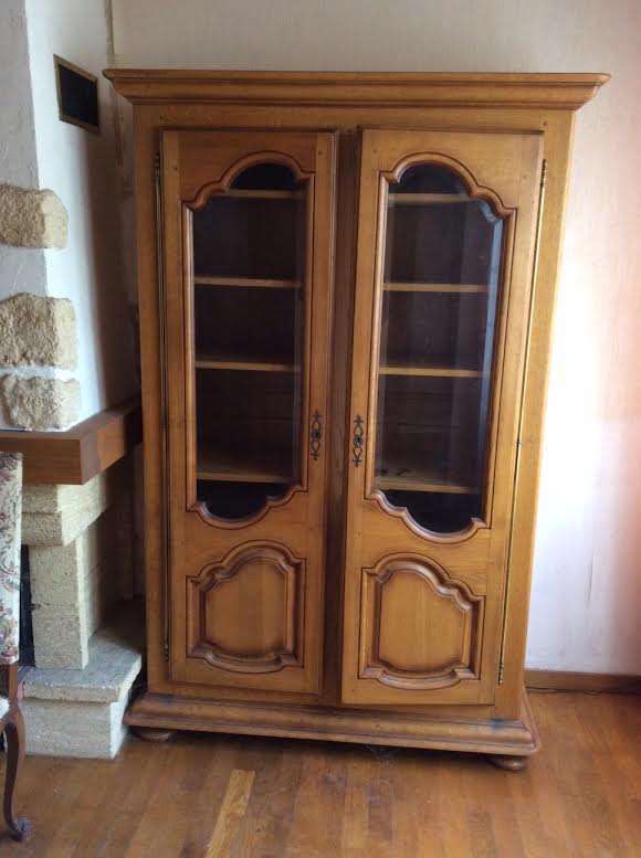 Solid wood bookcase 2 doors