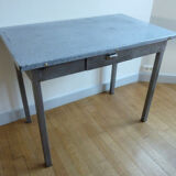 Metal kitchen table with gray speckled enameled top from the 1940s