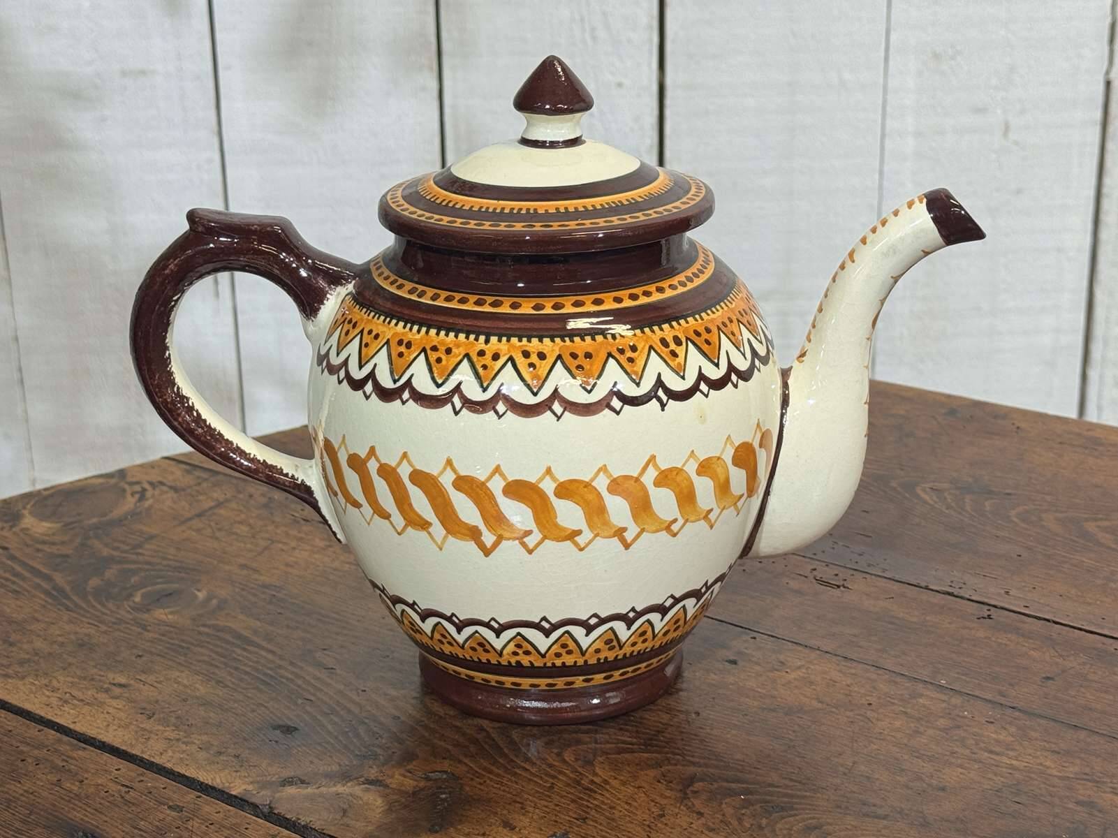 Quimper earthenware service from the 1930s-40s.