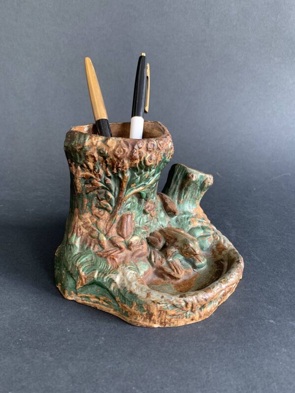 Pyrogène, pot à tabac naturaliste en terre cuite vernissée, époque 1900
