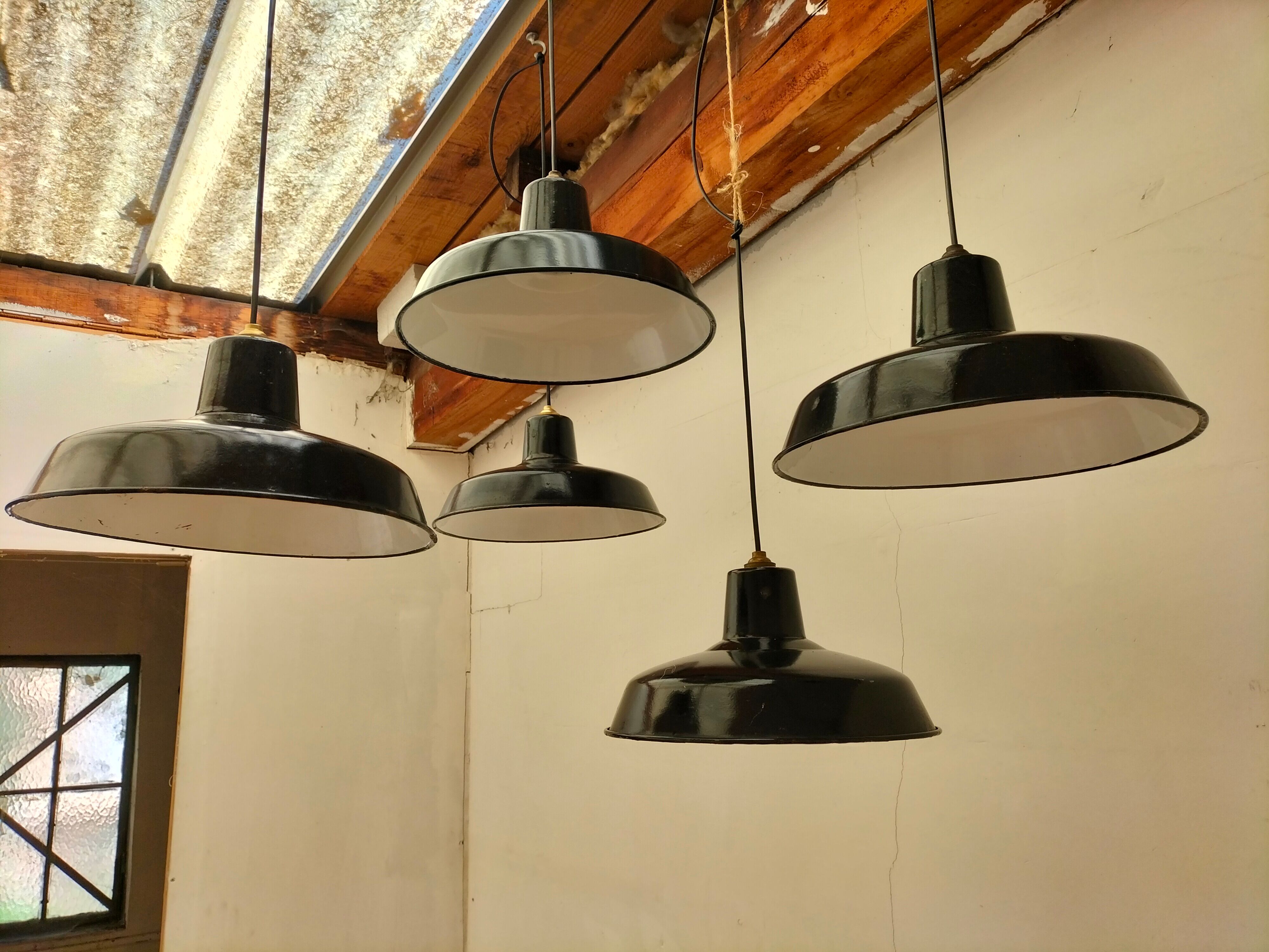 Set of 5 hanging lamps