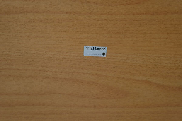 Table Square Span Leg par Piet Hein eek pour Fritz Hansen